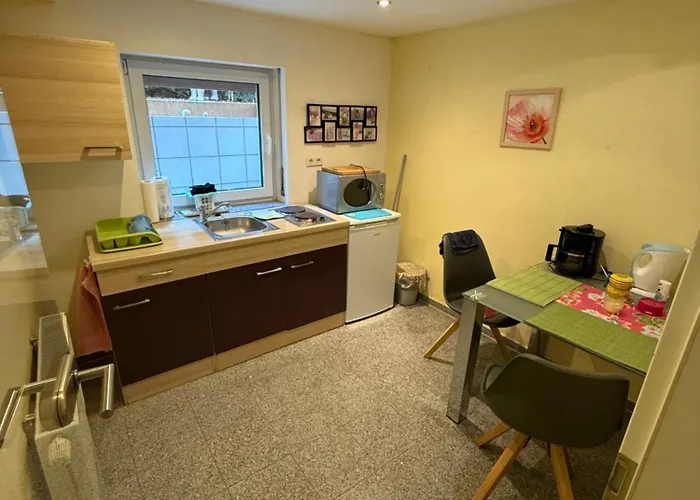 Idyllische Und Ruhig Gelegene 1zkb In