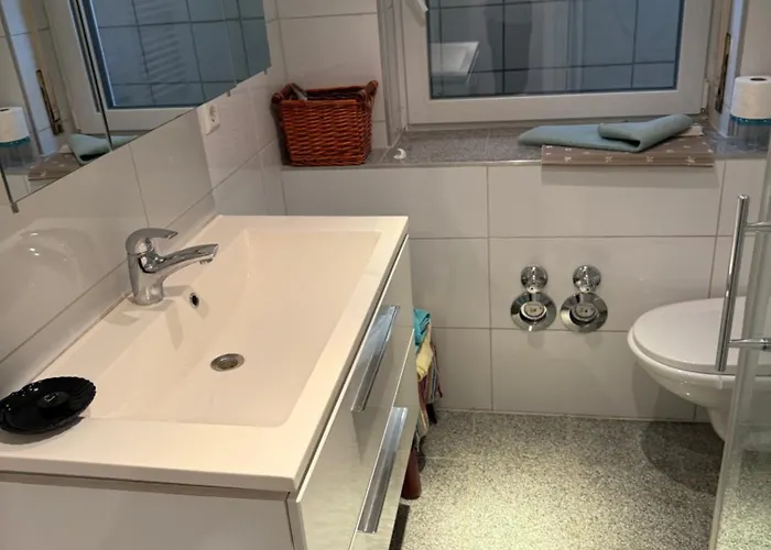 Idyllische Und Ruhig Gelegene 1zkb In * Ludwigshafen